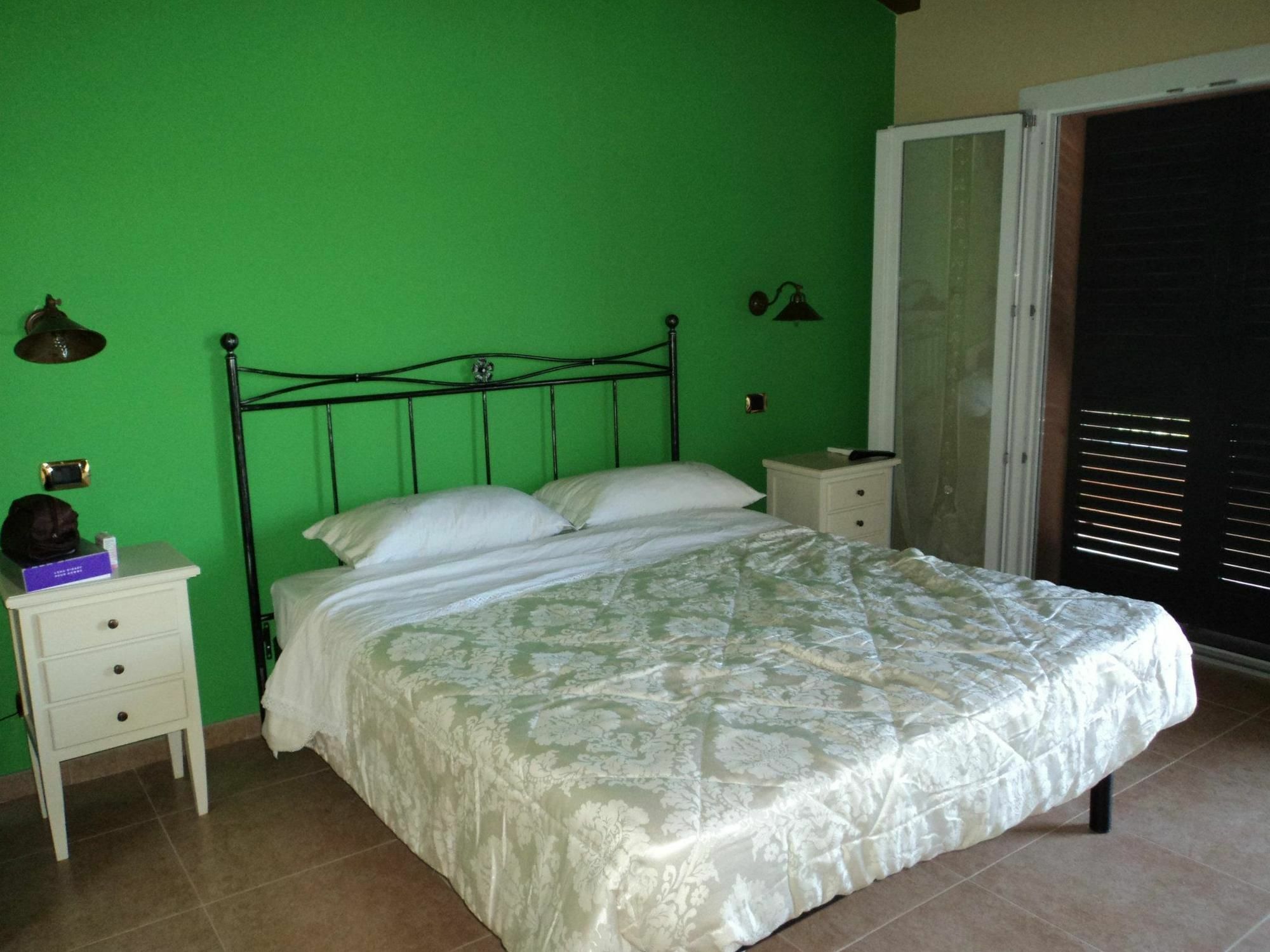 Agriturismo Le Vigne Фермо Экстерьер фото