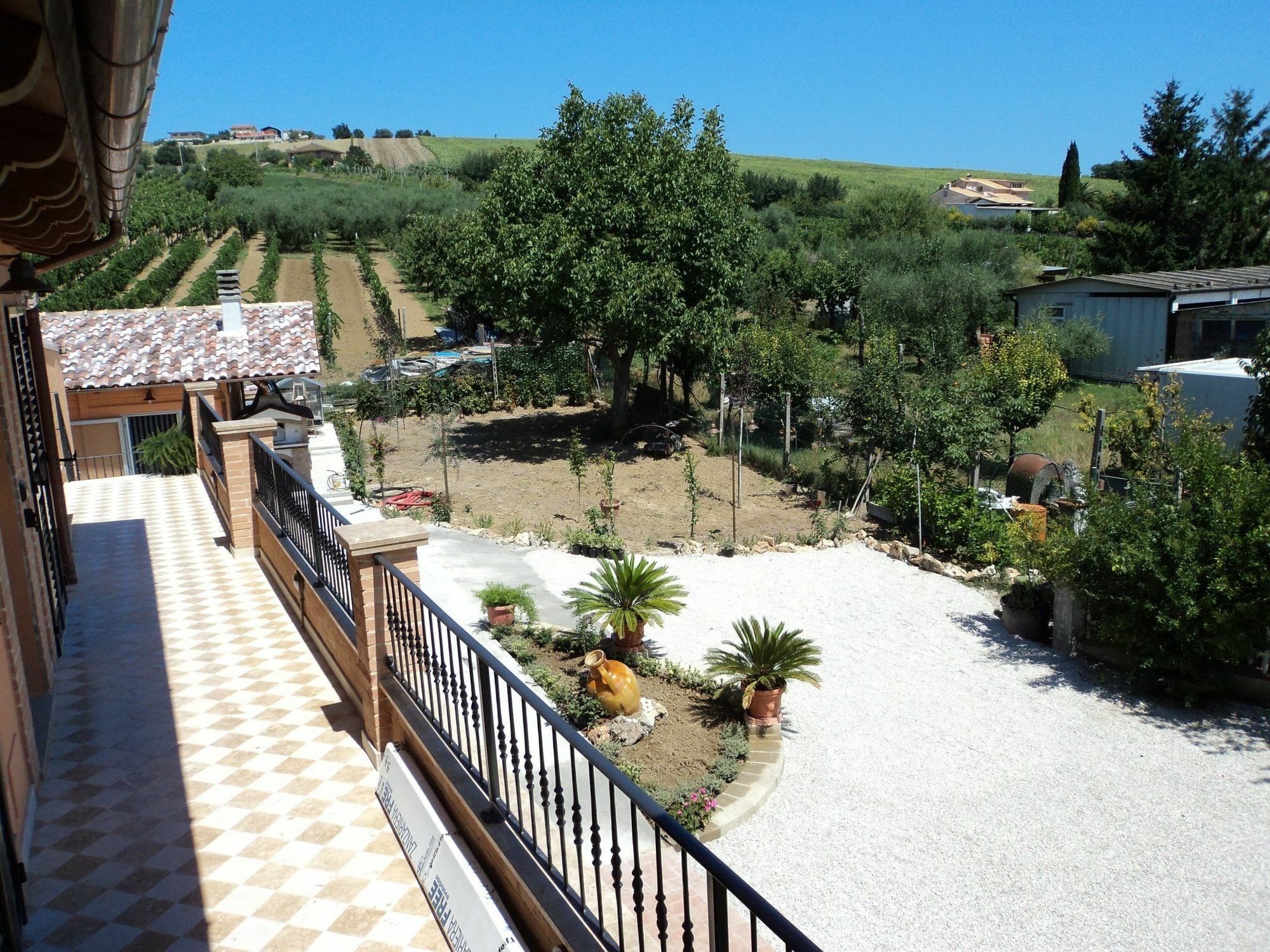 Agriturismo Le Vigne Фермо Экстерьер фото